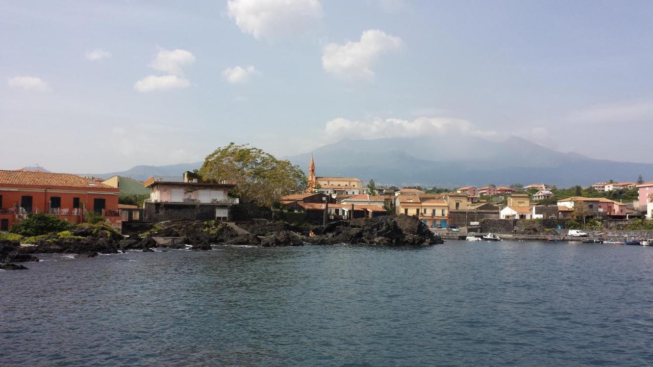 Villa Stella Del Mare Ачиреале Экстерьер фото